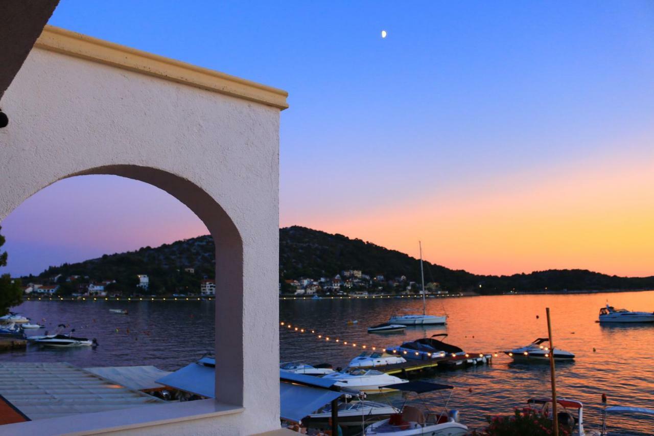 Apartmani Prova Tisno Dış mekan fotoğraf