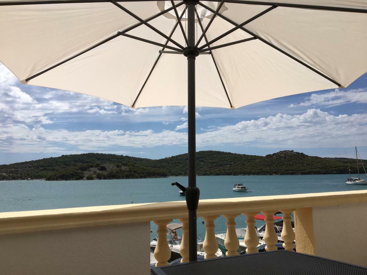 Apartmani Prova Tisno Dış mekan fotoğraf
